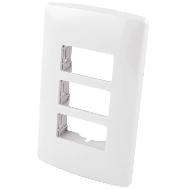 PLACA PLASTICA BLANCA TRES MODULOS